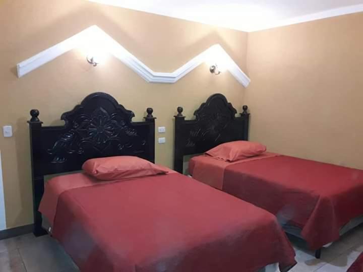 Hotel Tinamit San Pedro La Laguna Luaran gambar